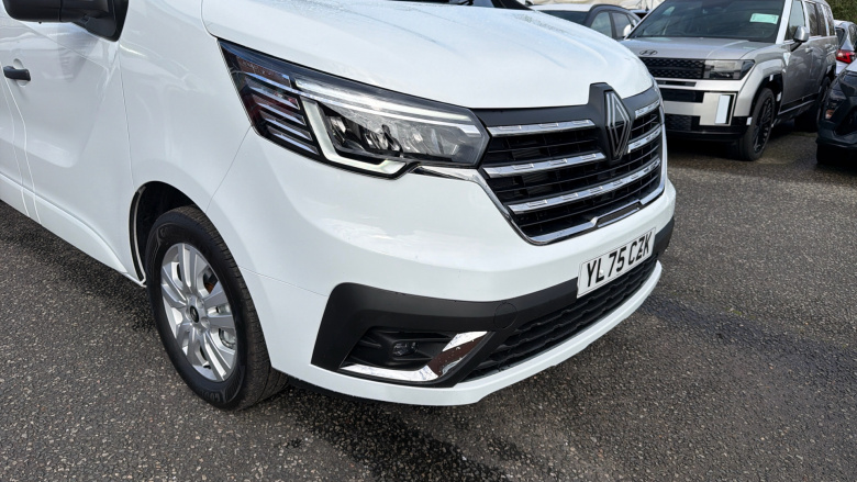 Renault Trafic Lwb Diesel LL30 Blue dCi 150 Extra [Safety] Crew Van